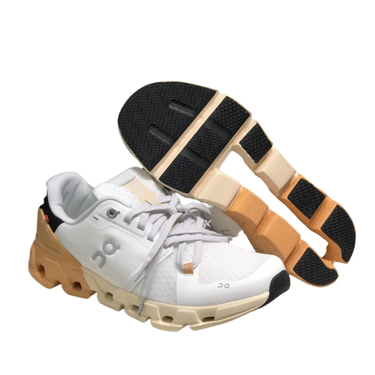 Women's Cloudflyer 4 White/Bronze