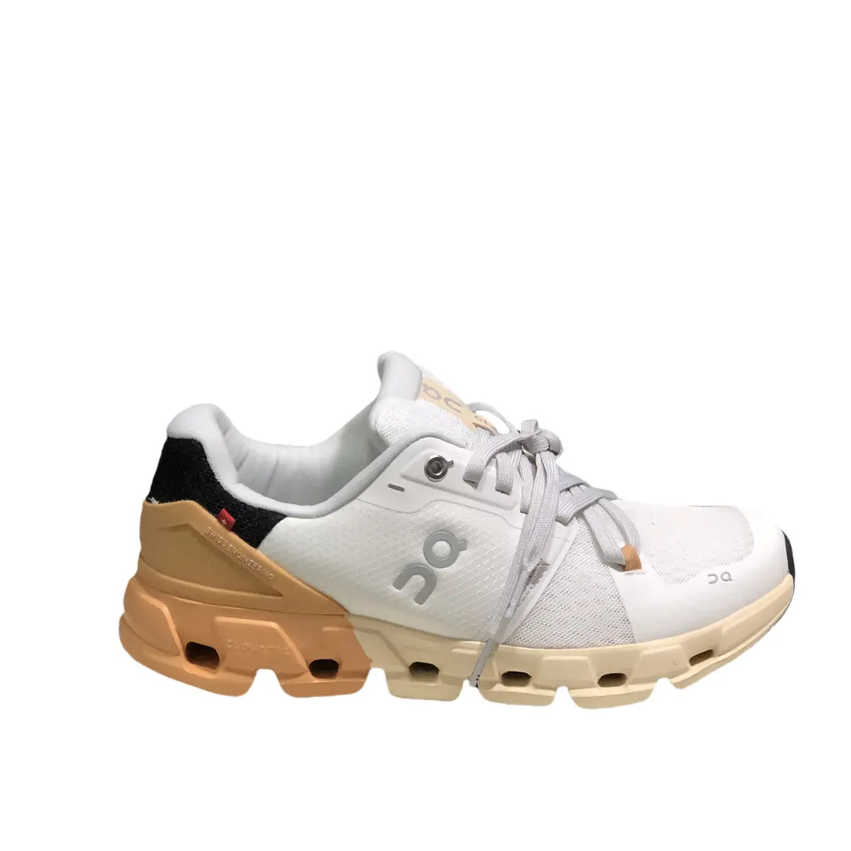 Women's Cloudflyer 4 White/Bronze