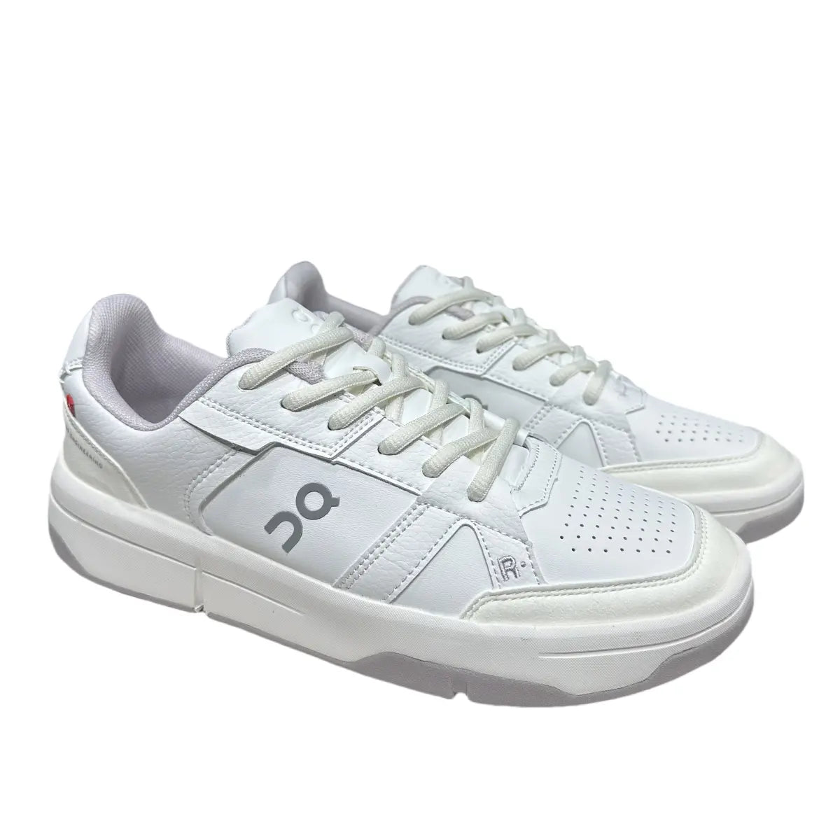 On THE ROGER Clubhouse 3 Men's White/Lilac